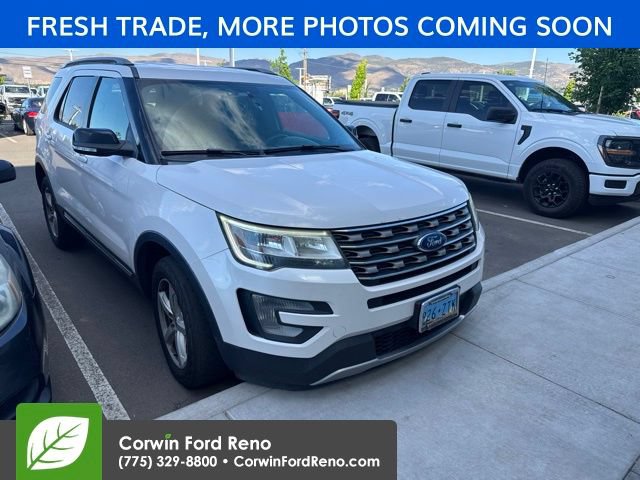 Used 2017 Ford Explorer XLT AWD/4WD image 1