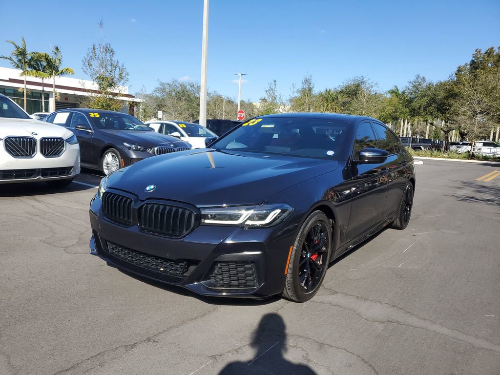 Used 2023 BMW 530i w/ M Sport Package image 2