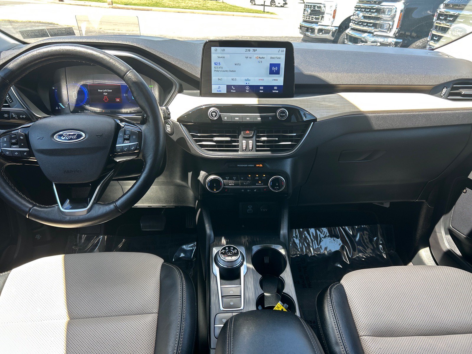 Certified 2022 Ford Escape Titanium w/ Titanium Premium Package FWD image 6