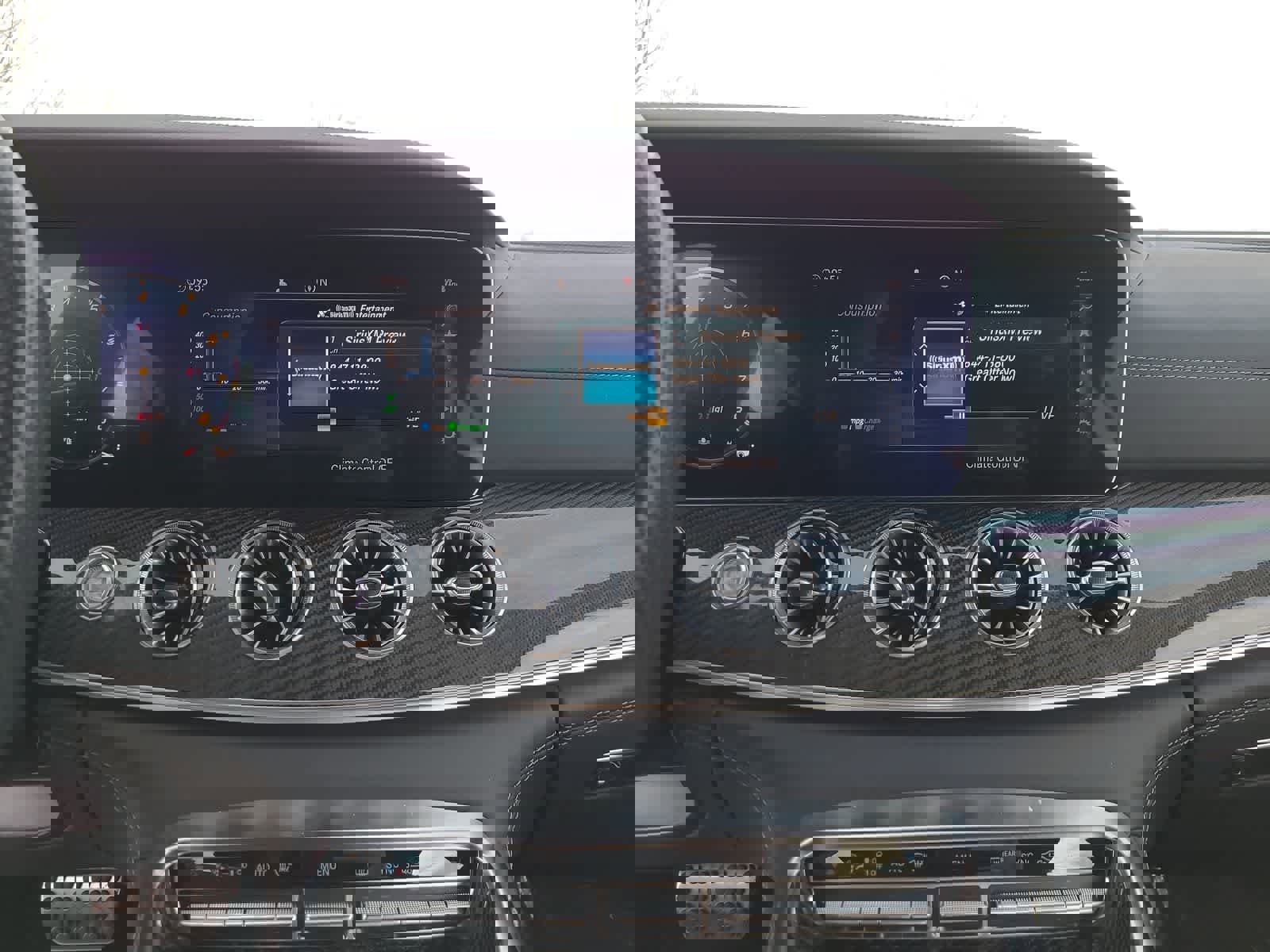 Used 2020 Mercedes-Benz AMG GT 53 image 24