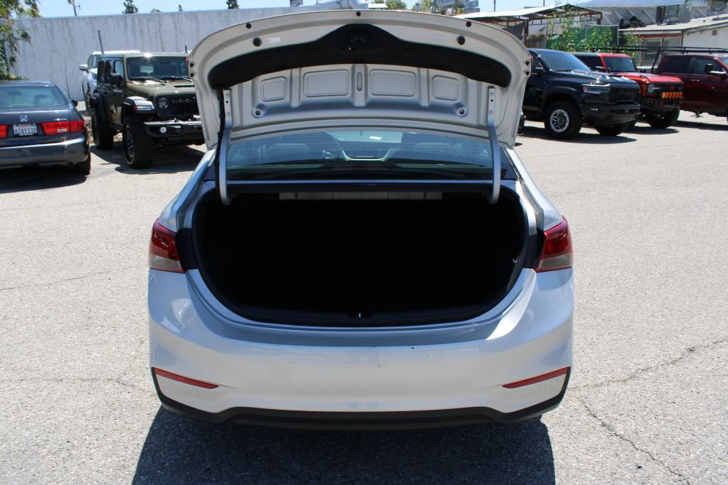 Used 2022 Hyundai Accent SE FWD image 10