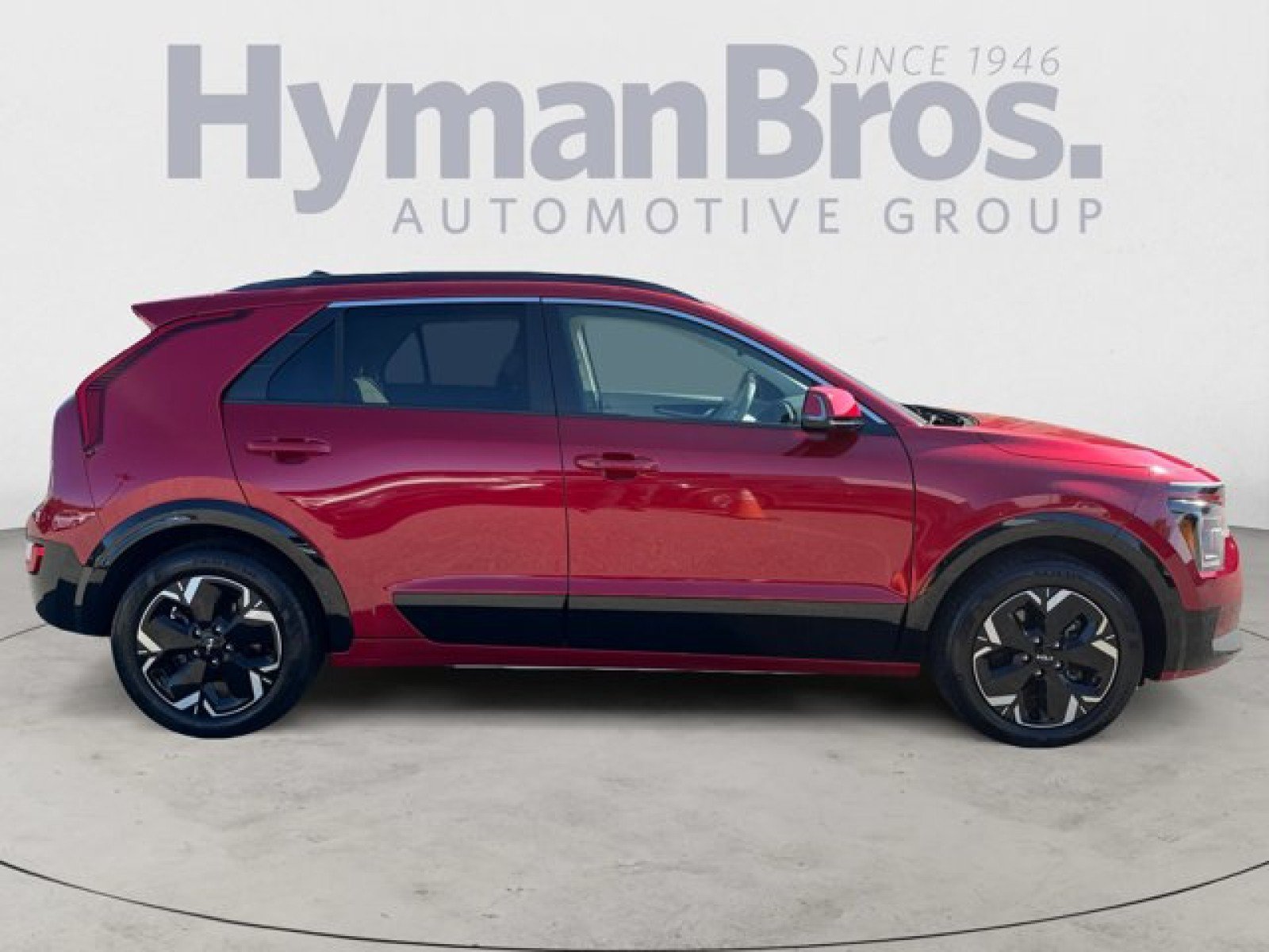 Used 2023 Kia Niro Wind w/ Wind Preserve Package FWD image 2