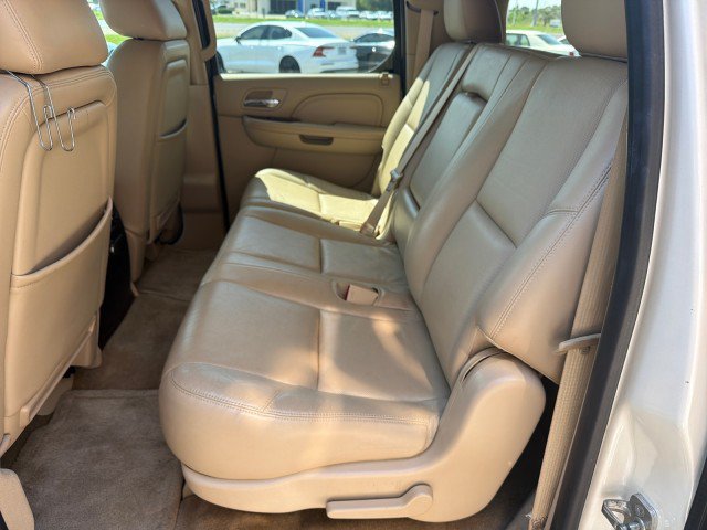 Used 2013 Cadillac Escalade ESV Luxury RWD image 28