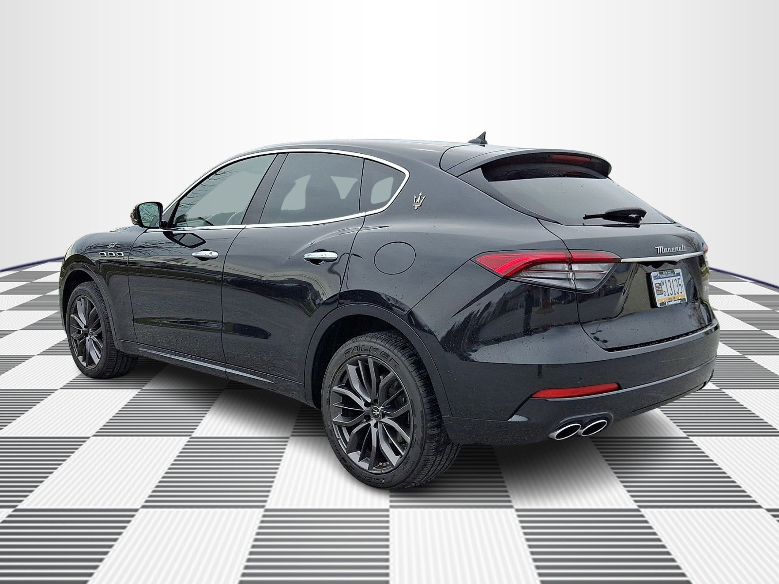Used 2024 Maserati Levante GT Ultima AWD/4WD image 4
