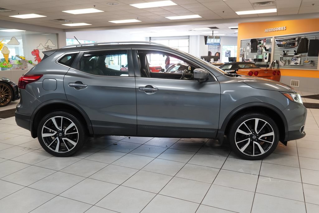 Used 2019 Nissan Rogue Sport SL w/ Premium Package AWD/4WD image 13