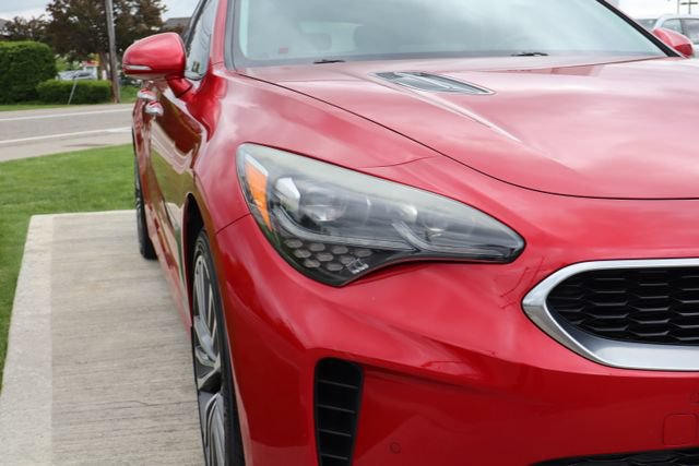 Used 2019 Kia Stinger Premium AWD/4WD image 5