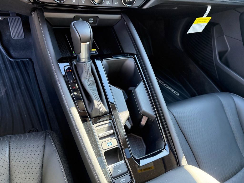 Certified 2025 Honda Accord Touring image 25