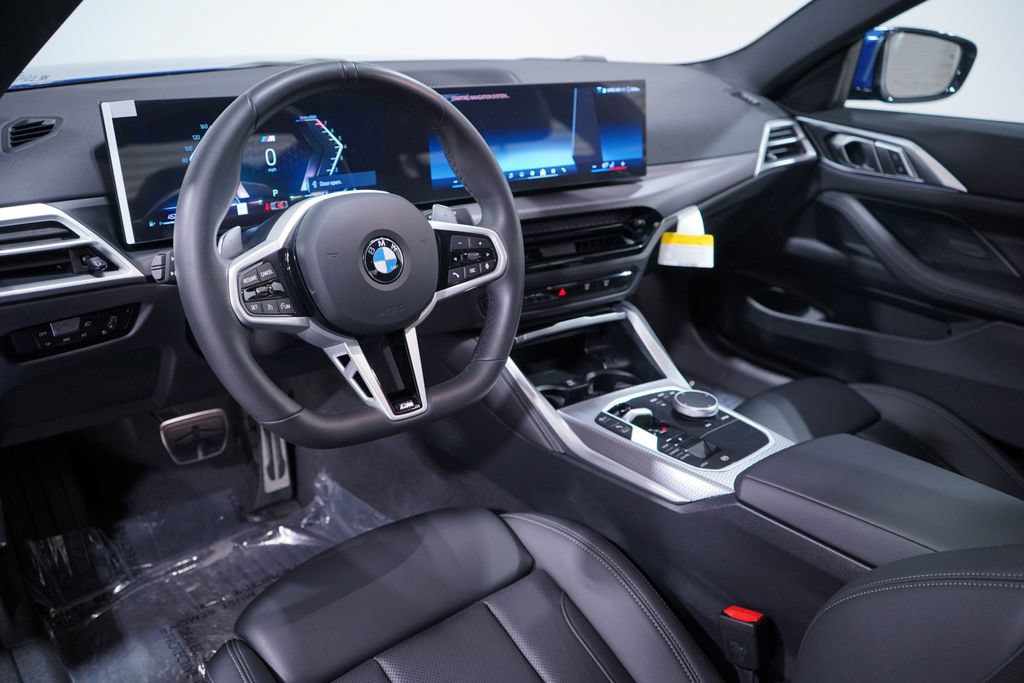 Used 2026 BMW 430i Coupe w/ M Sport Package RWD image 6