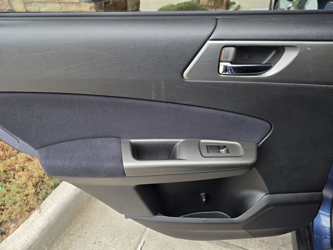 Used 2011 Subaru Forester 2.5X Touring AWD/4WD image 15