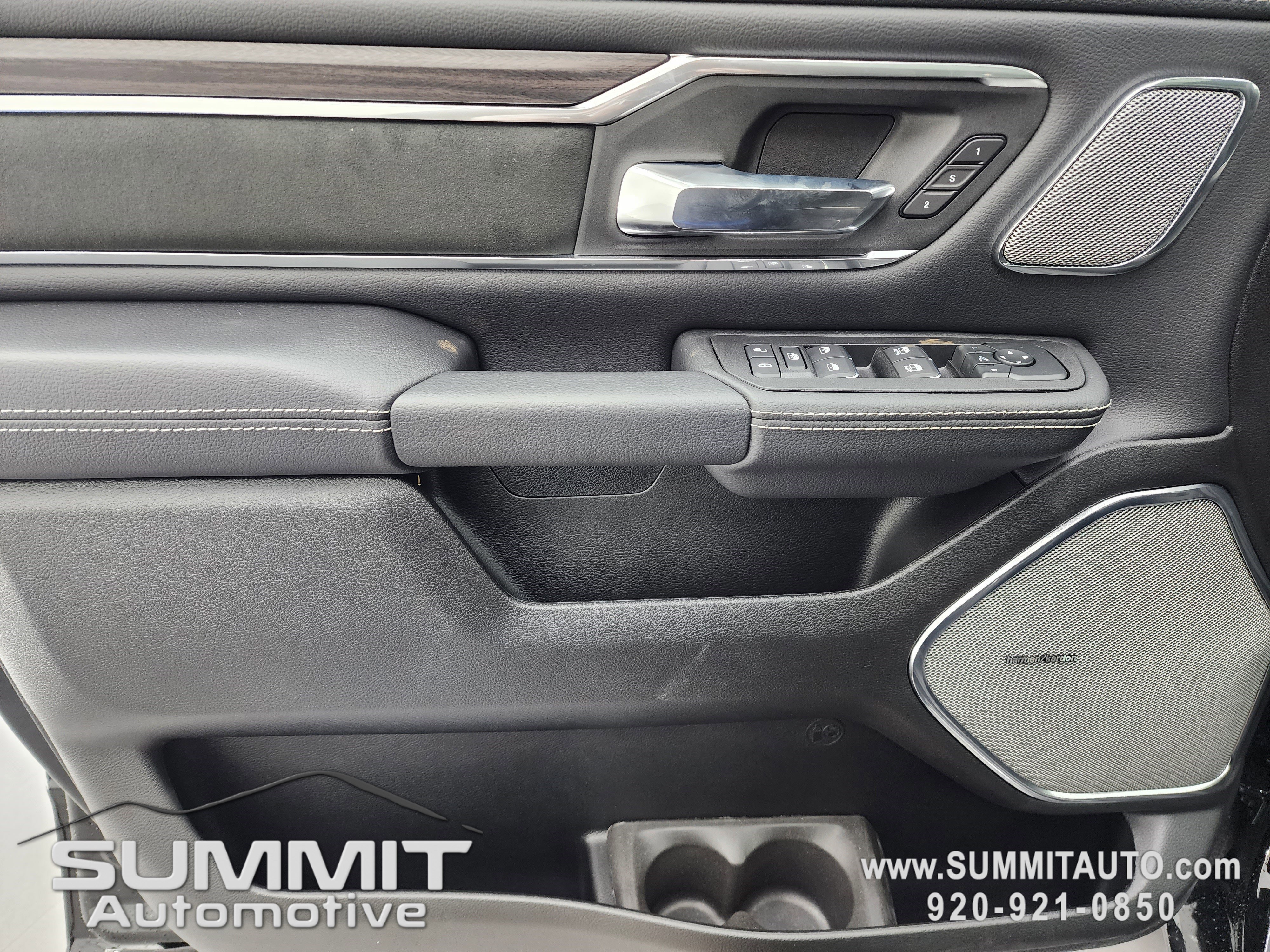 New 2026 RAM 1500 Laramie w/ Night Edition image 46