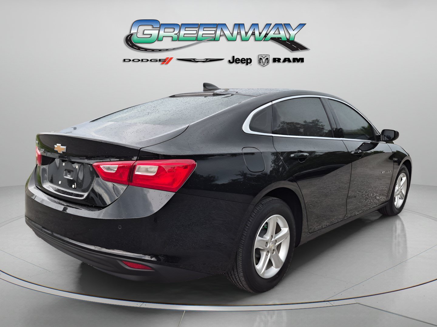 Used 2024 Chevrolet Malibu LS FWD image 4