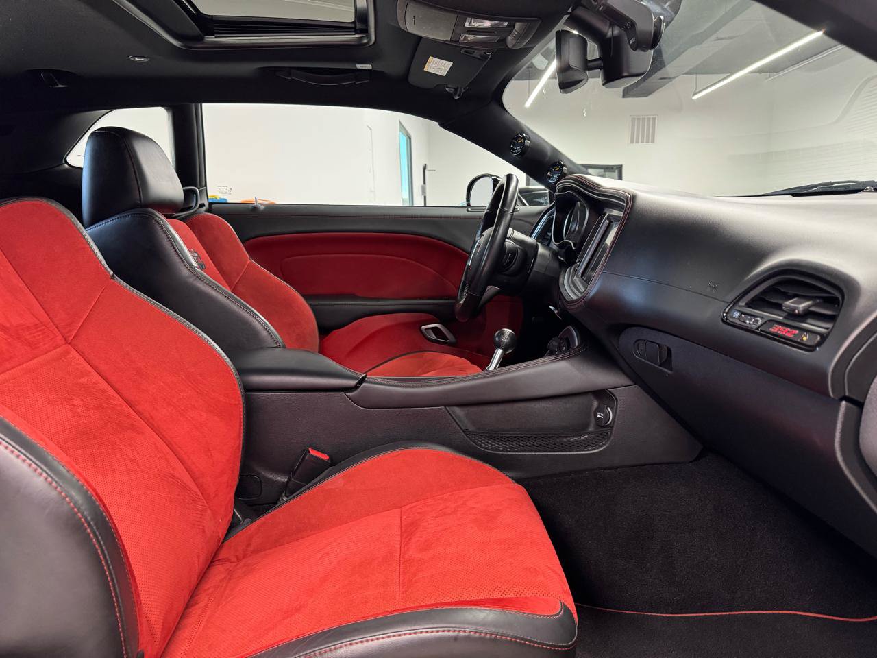 Used 2020 Dodge Challenger R/T Scat Pack RWD image 47