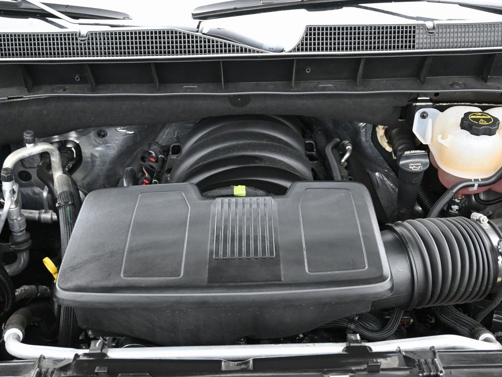 Used 2025 Chevrolet Silverado 1500 LT image 36