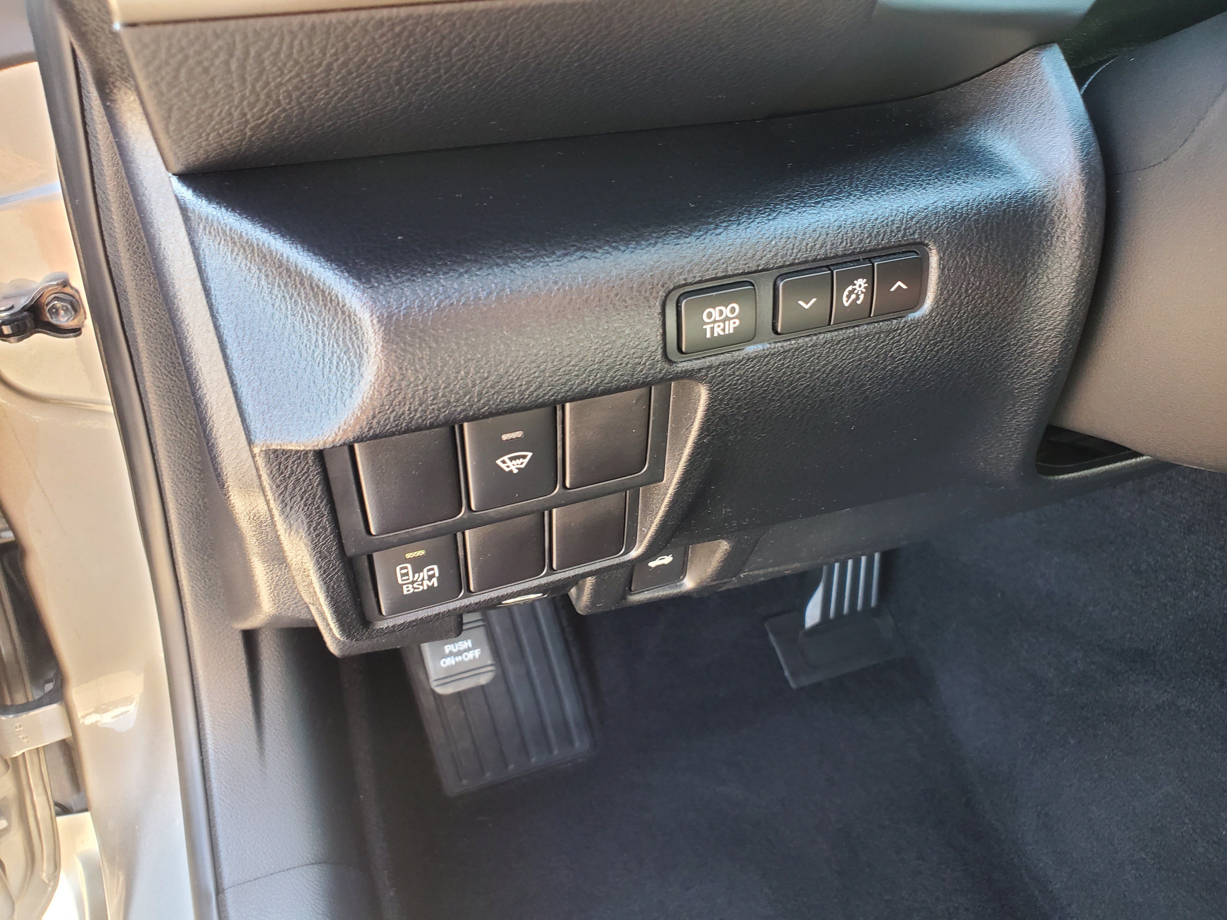 Used 2015 Lexus RC 350 AWD w/ Navigation System Package image 12