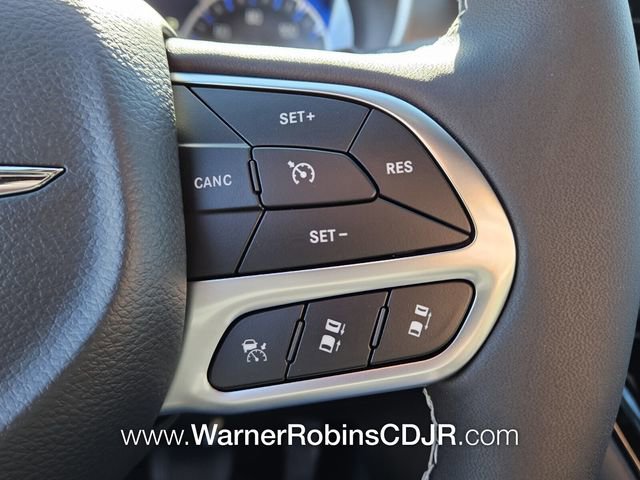 New 2026 Chrysler Voyager LX FWD image 27