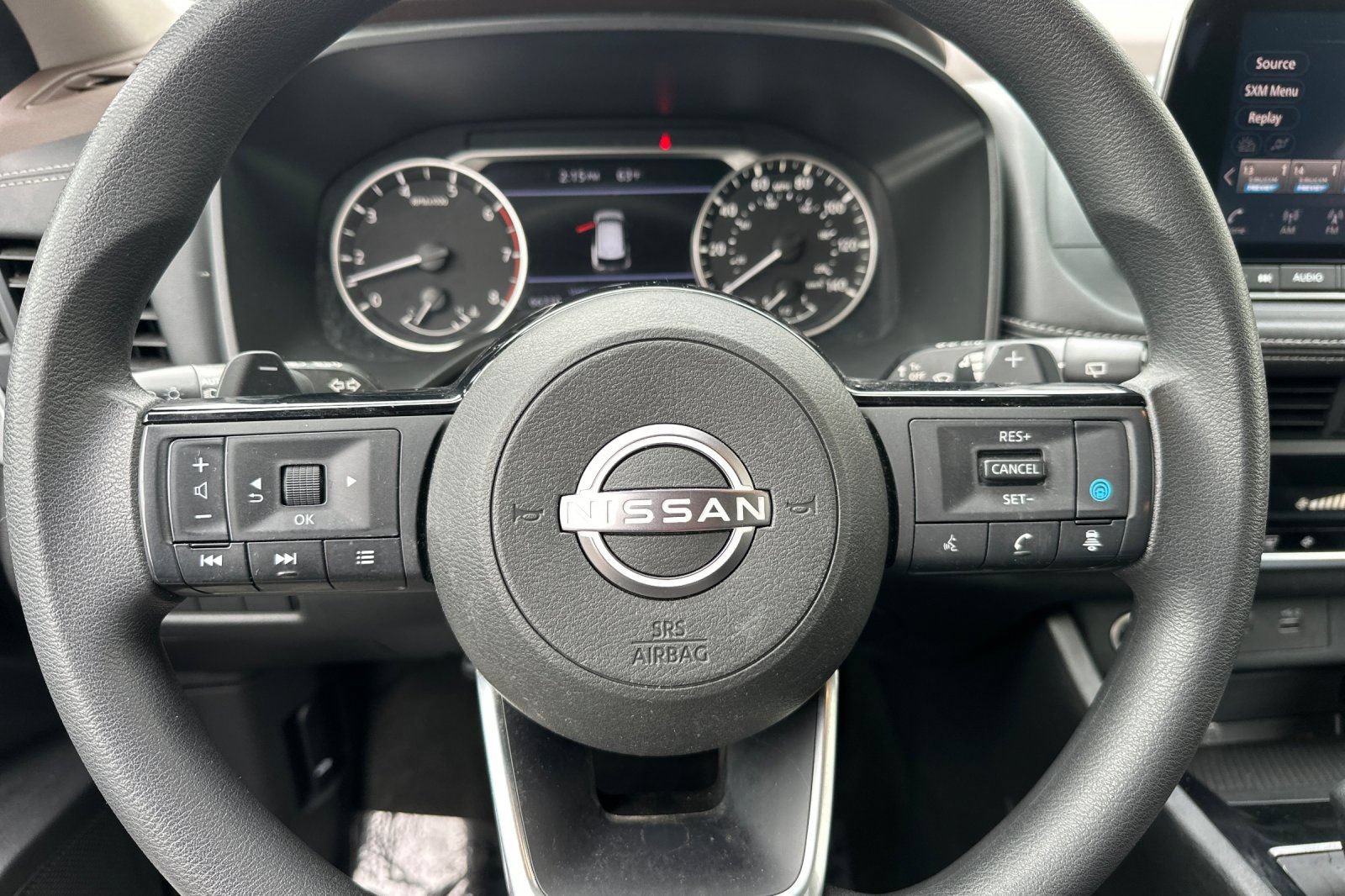 Used 2023 Nissan Rogue SV FWD image 27
