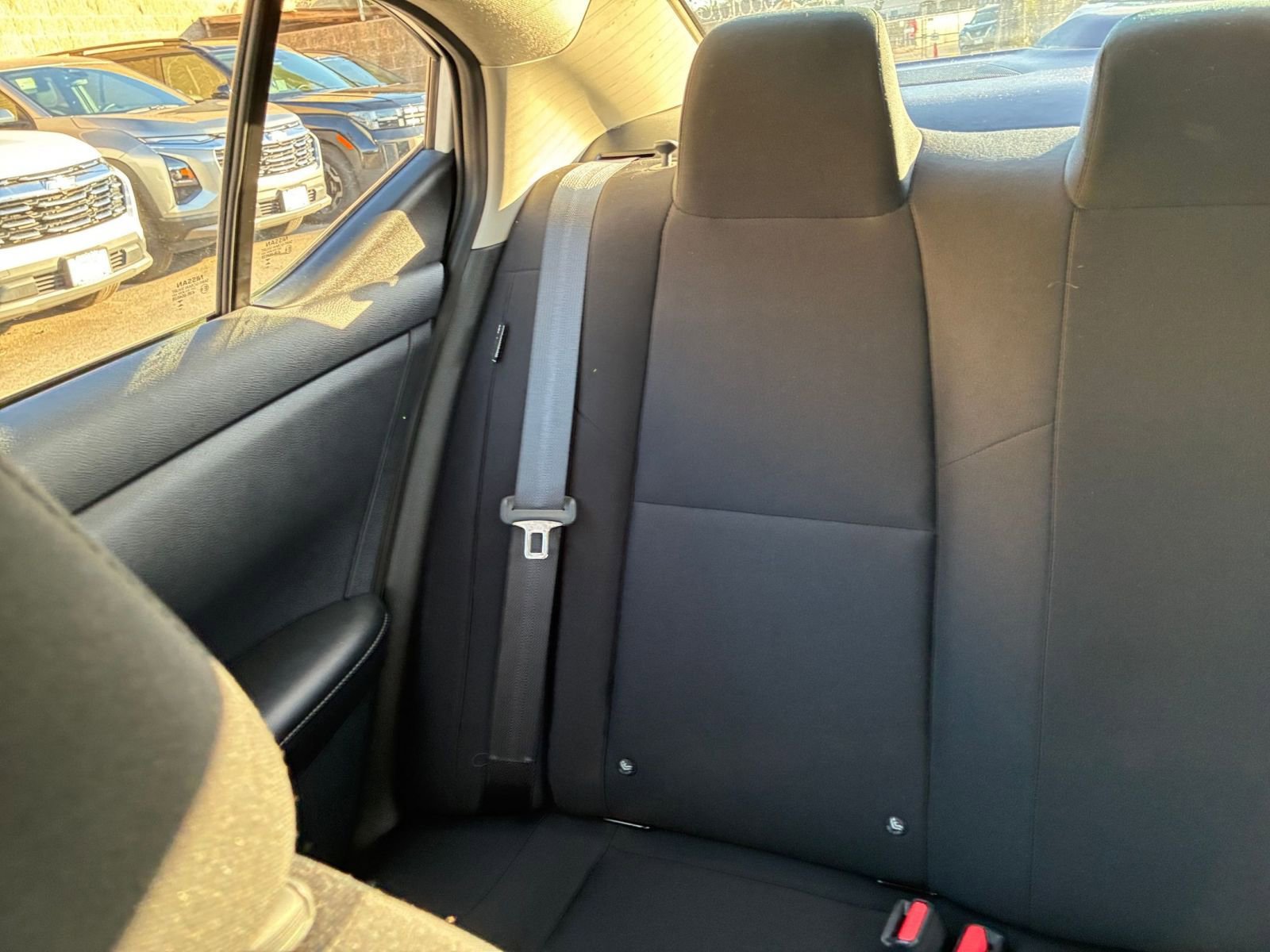 Used 2025 Nissan Sentra S image 37