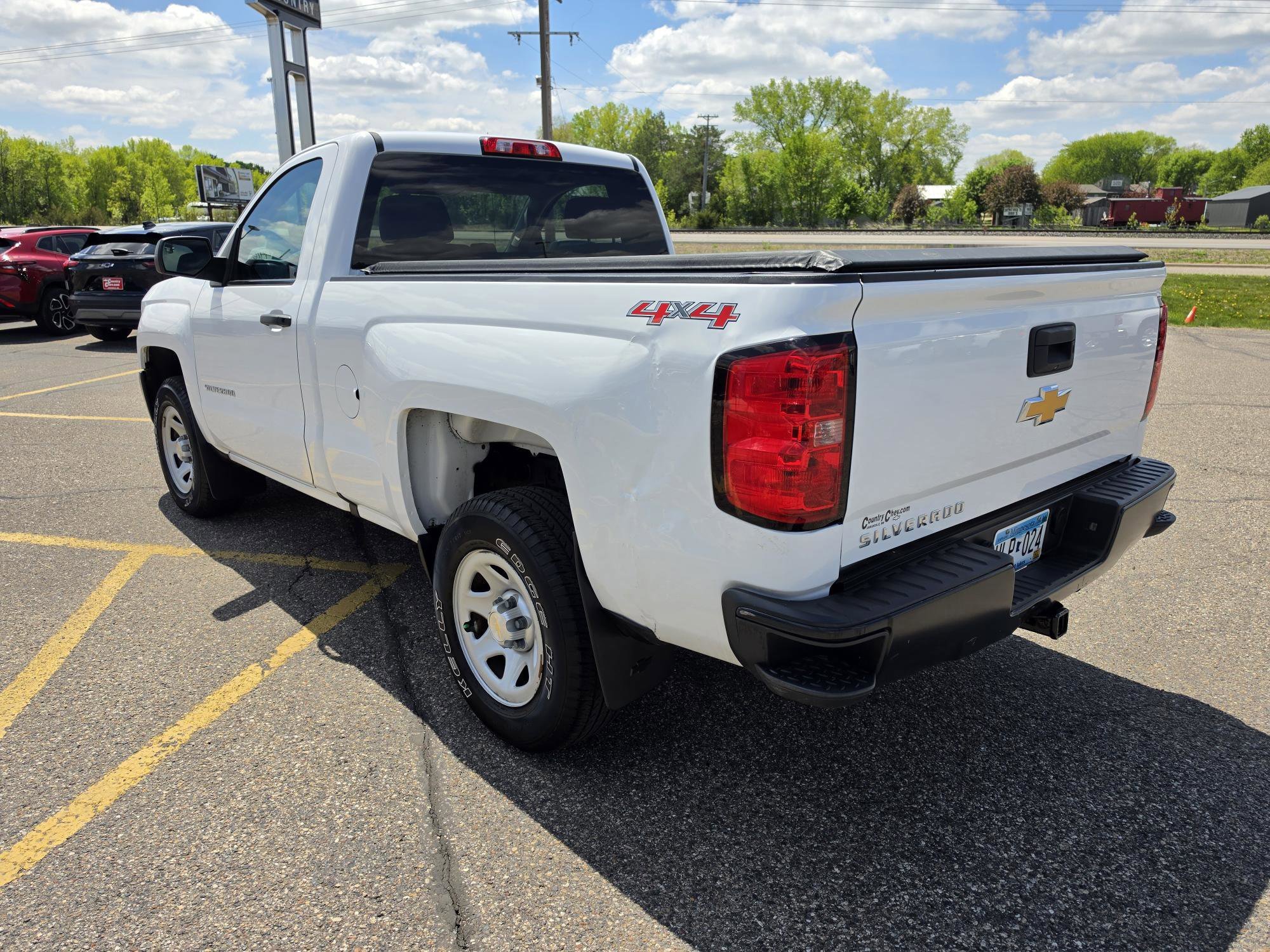 Used 2016 Chevrolet Silverado 1500 W/T w/ WT Convenience Package AWD/4WD image 3