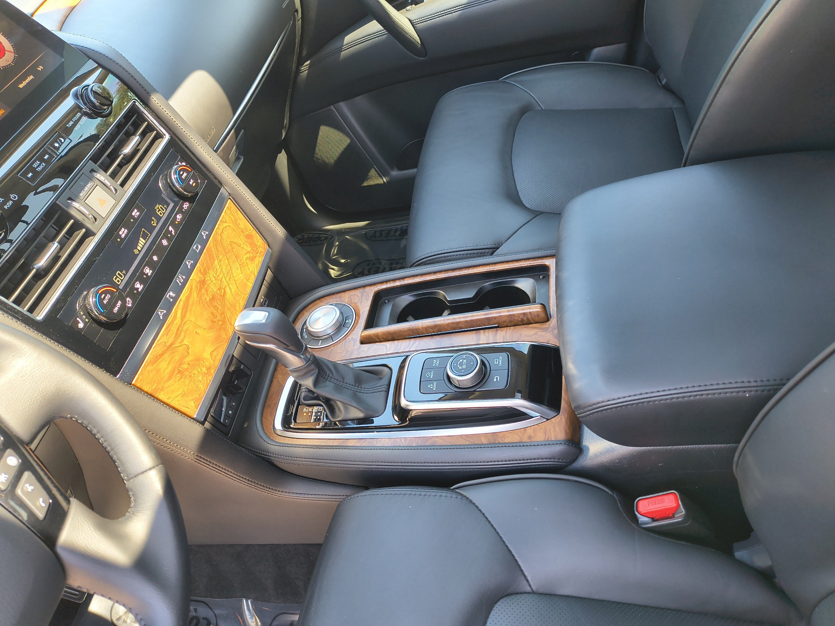 Certified 2023 Nissan Armada SL w/ Cargo Package AWD/4WD image 25