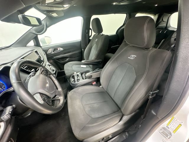 Used 2021 Chrysler Pacifica Touring w/ S Appearance Package FWD image 14