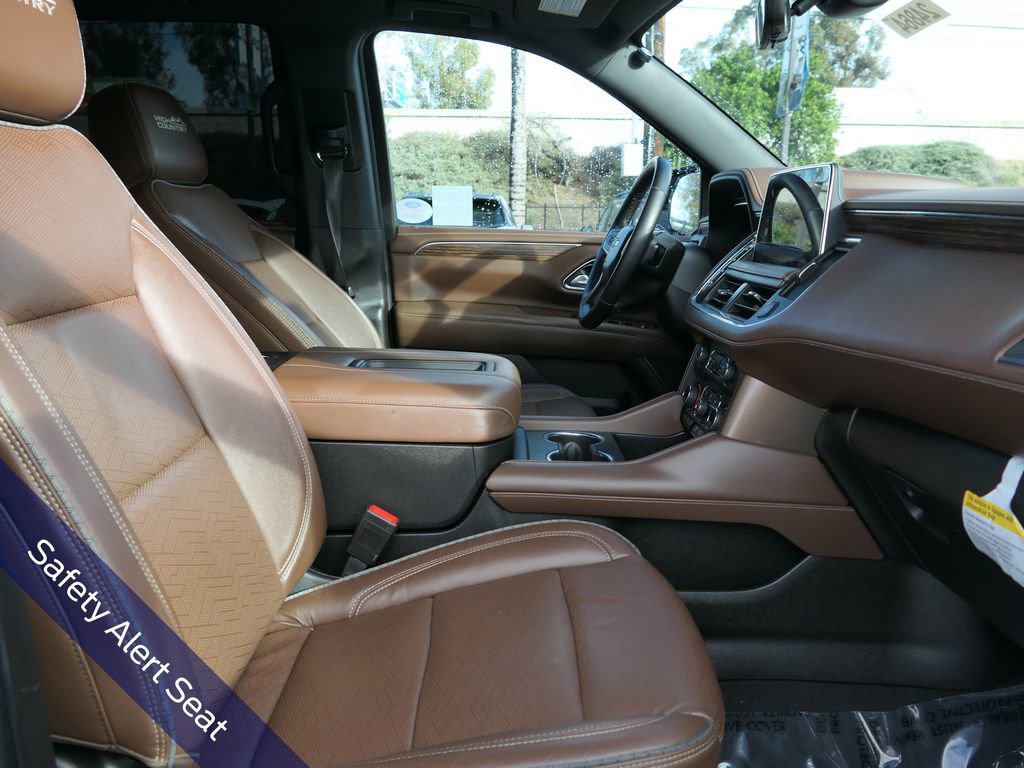 Used 2022 Chevrolet Tahoe High Country image 32