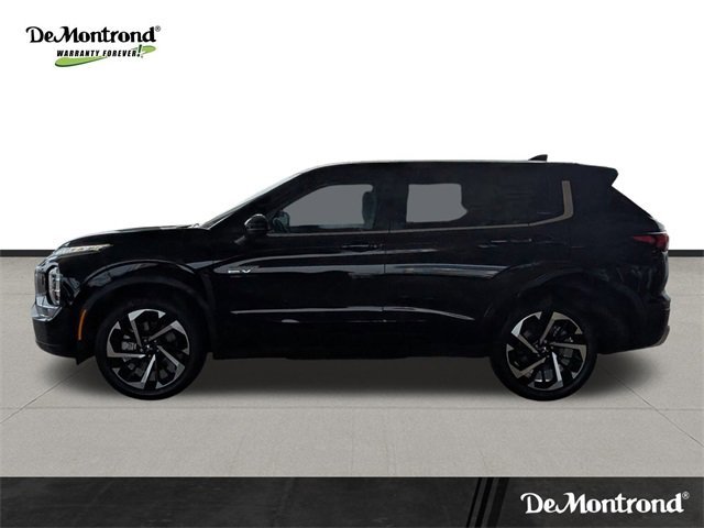 New 2025 Mitsubishi Outlander SE image 7