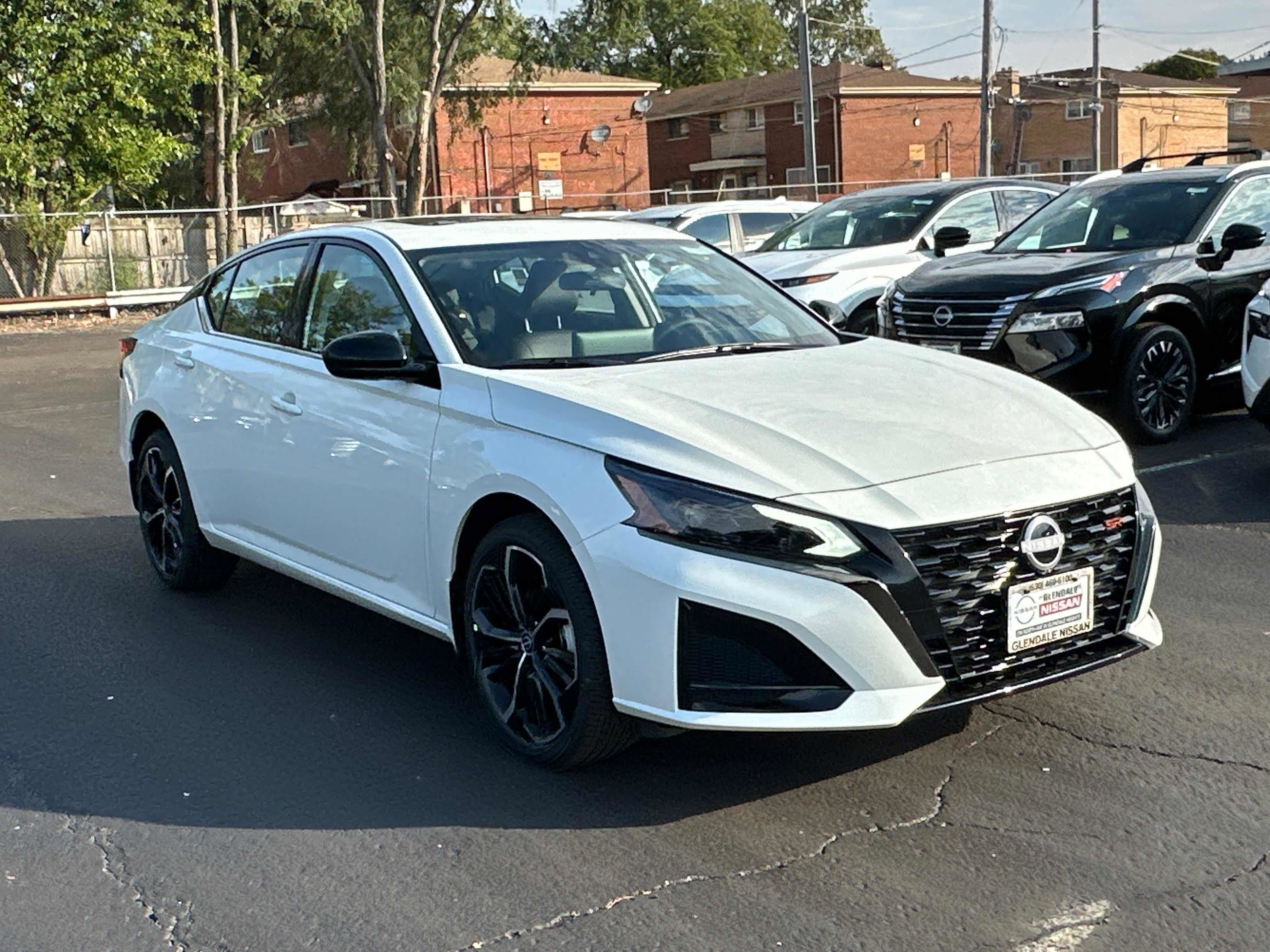 New 2025 Nissan Altima 2.5 SR w/ SR Premium Package image 3