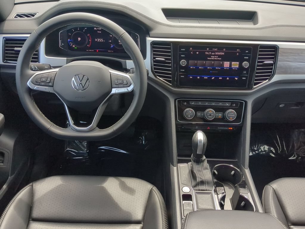 Certified 2023 Volkswagen Atlas Cross Sport SE FWD image 16