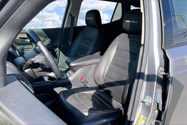 Used 2023 GMC Terrain Denali w/ Denali Premium Package image 21