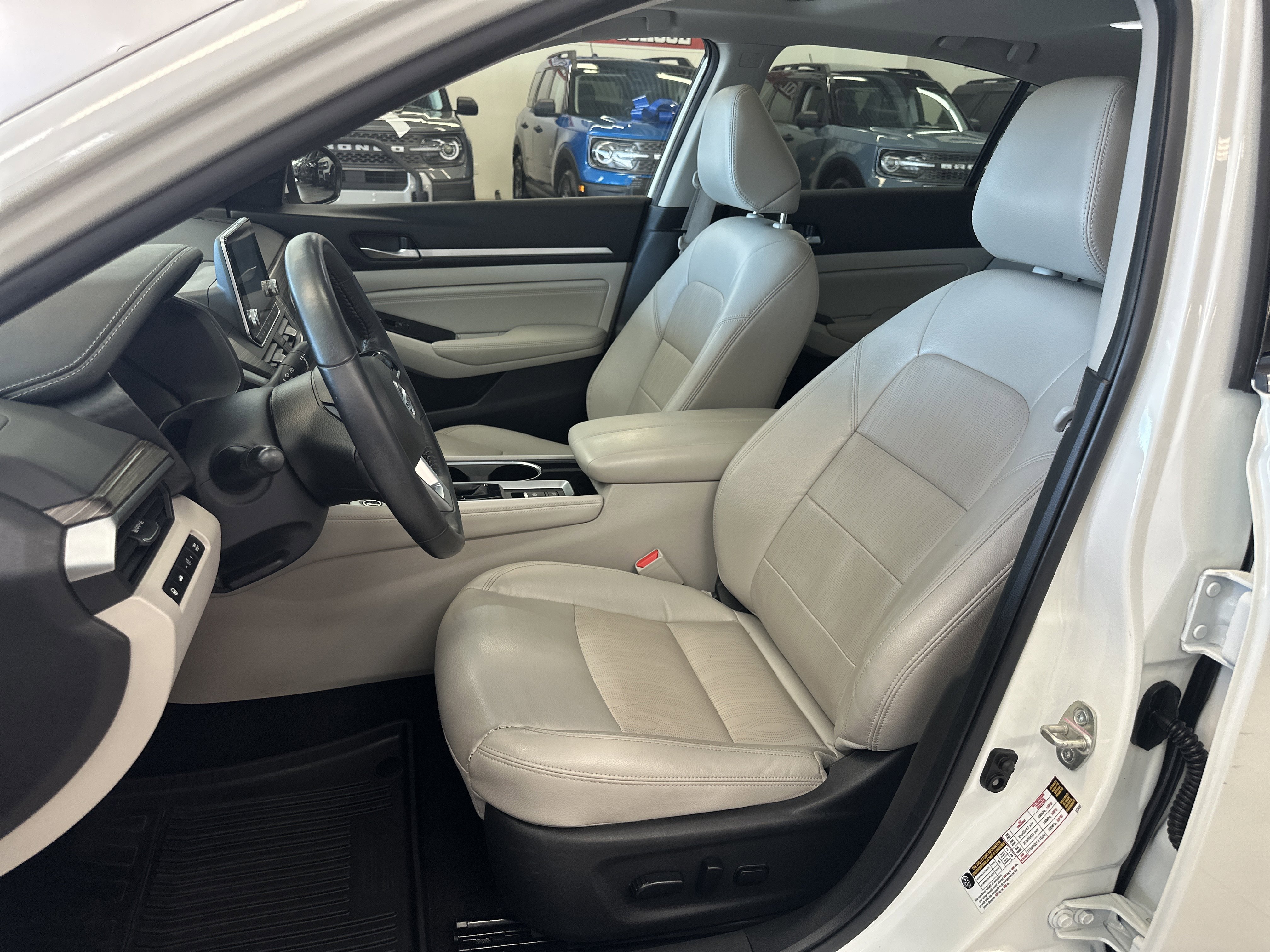 Used 2021 Nissan Altima 2.5 SL image 5