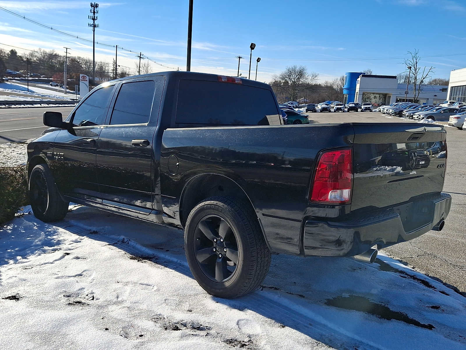 Used 2017 RAM 1500 Express w/ Black Ram 1500 Express Group image 3