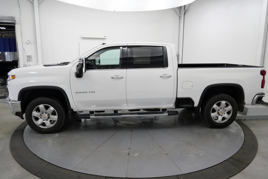 Used 2021 Chevrolet Silverado 2500 LTZ w/ LTZ Premium Package AWD/4WD image 4