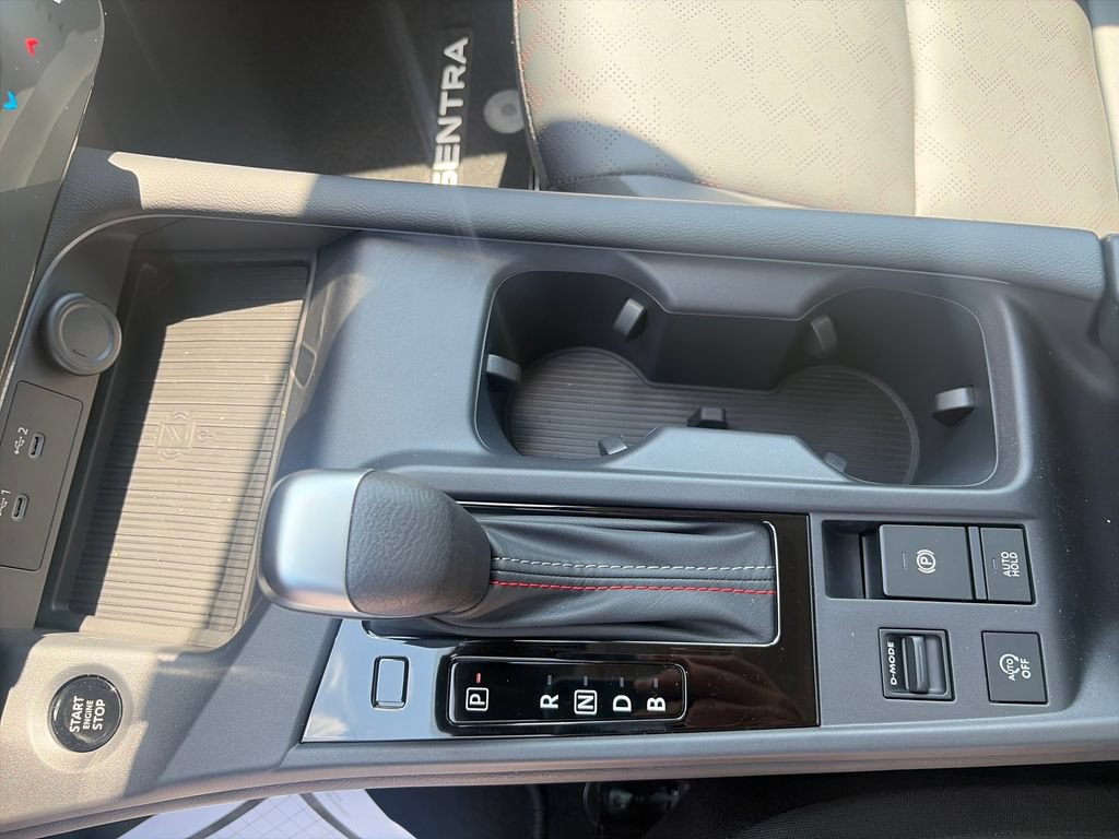 New 2026 Nissan Sentra SR w/ SR Premium Package FWD image 46