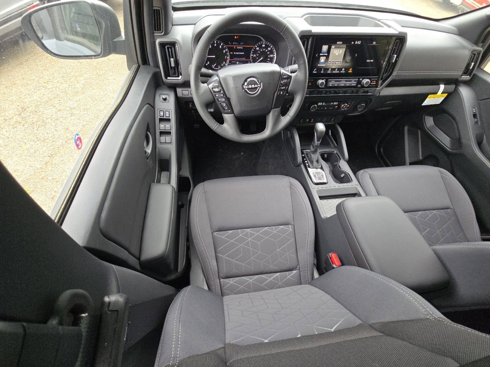New 2026 Nissan Frontier SV w/ All-Weather Content Package AWD/4WD image 17