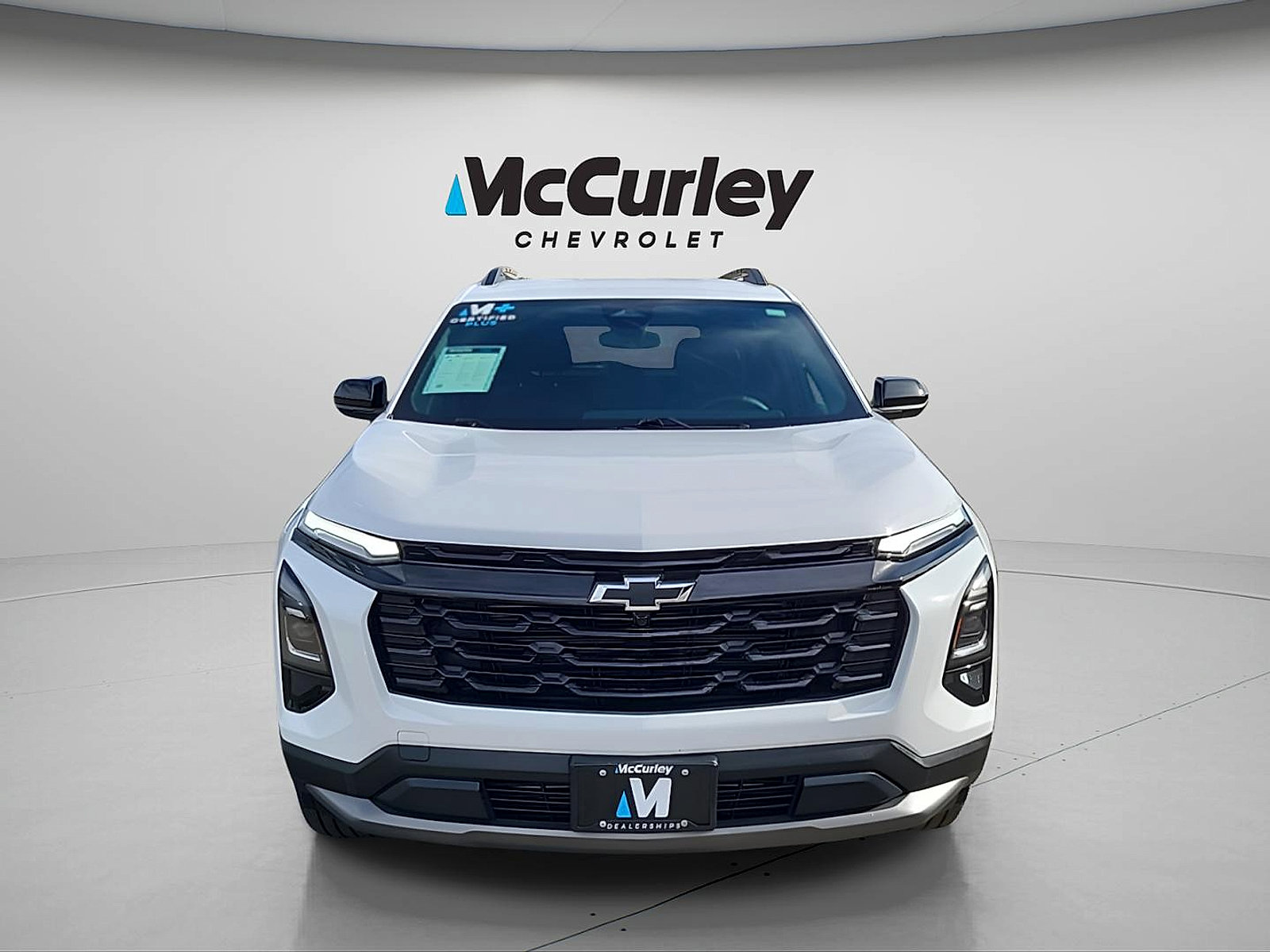 Used 2025 Chevrolet Equinox LT w/ Midnight Edition AWD/4WD image 2