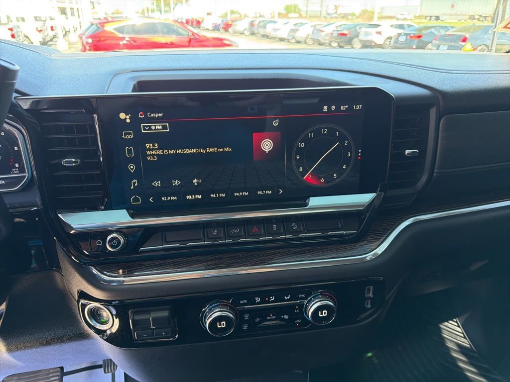 Used 2024 GMC Sierra 3500 SLE w/ SLE Convenience Package AWD/4WD image 30