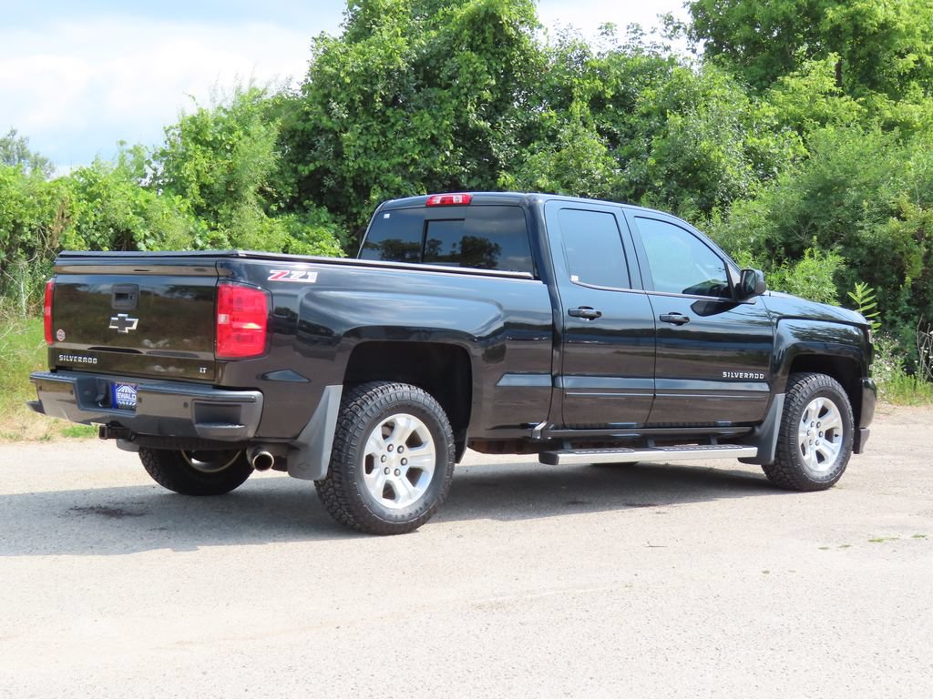Used 2017 Chevrolet Silverado 1500 LT w/ All Star Edition AWD/4WD image 3