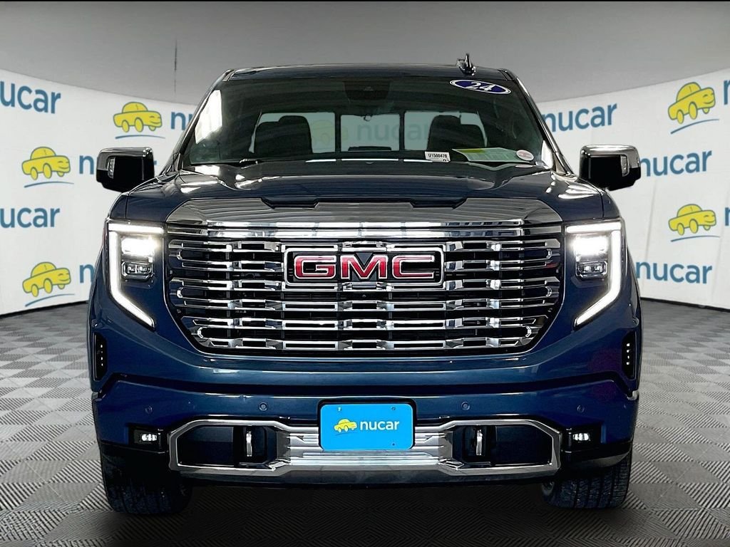 Used 2024 GMC Sierra 1500 Denali AWD/4WD image 2
