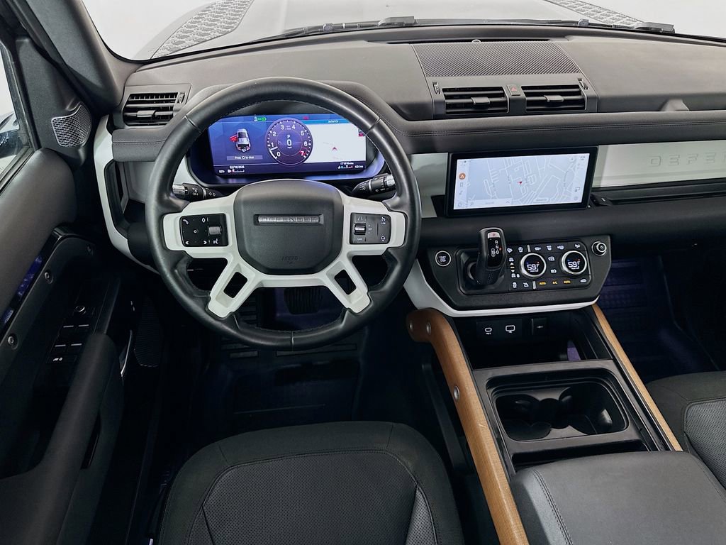 Used 2020 Land Rover Defender 110 S image 23