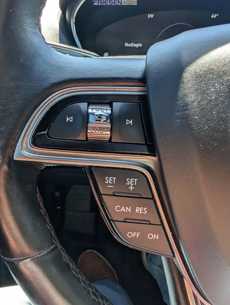 Used 2020 Lincoln Nautilus Reserve w/ Cargo Utility Package AWD/4WD image 16