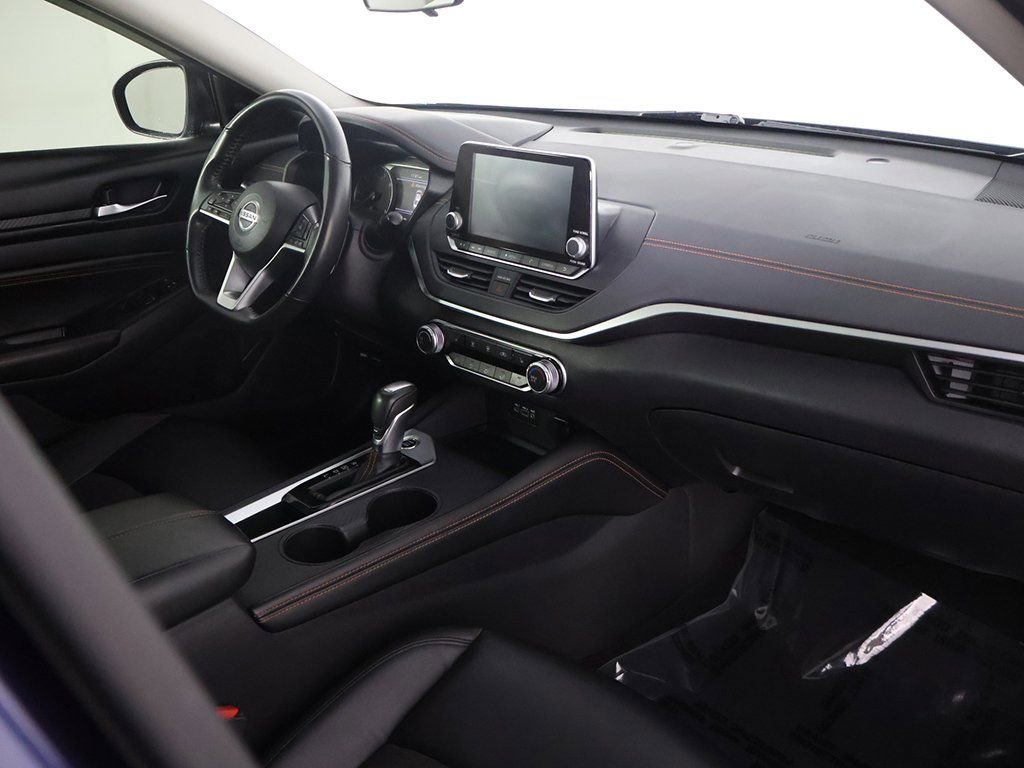 Used 2022 Nissan Altima 2.0 SR image 27
