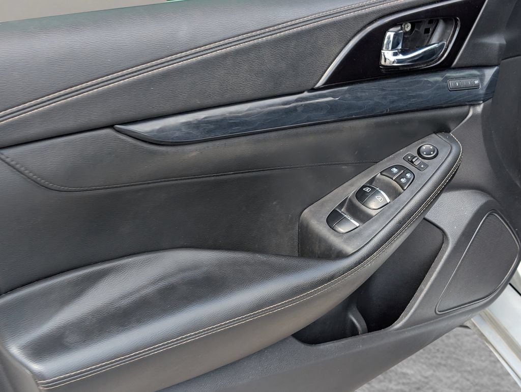 Certified 2019 Nissan Maxima Platinum FWD image 15