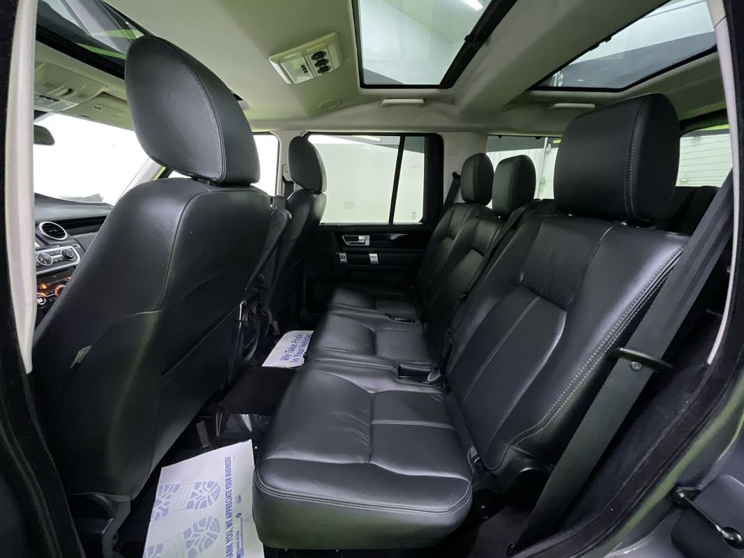 Used 2016 Land Rover LR4 HSE LUX image 28