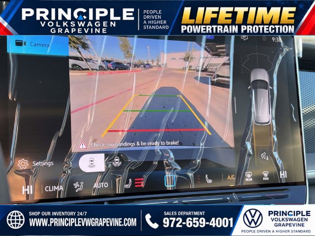 New 2027 Volkswagen Tiguan SE FWD image 19