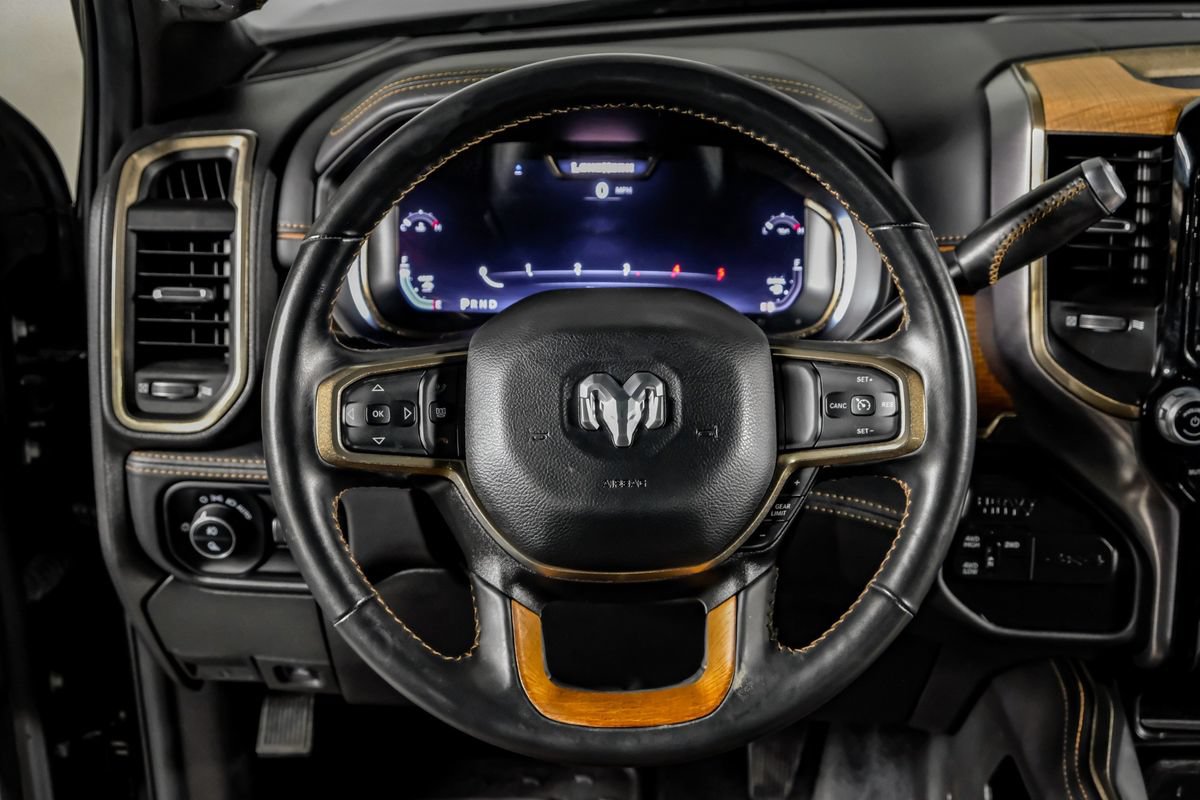 Used 2024 RAM 2500 Limited AWD/4WD image 16