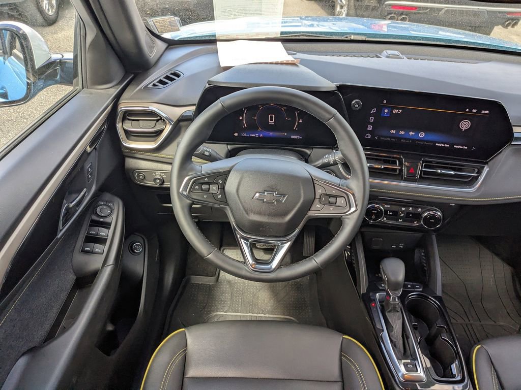 Used 2025 Chevrolet TrailBlazer ACTIV w/ Convenience Package image 15