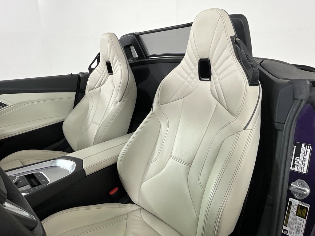 Used 2024 BMW Z4 sDrive30i w/ Premium Package image 19