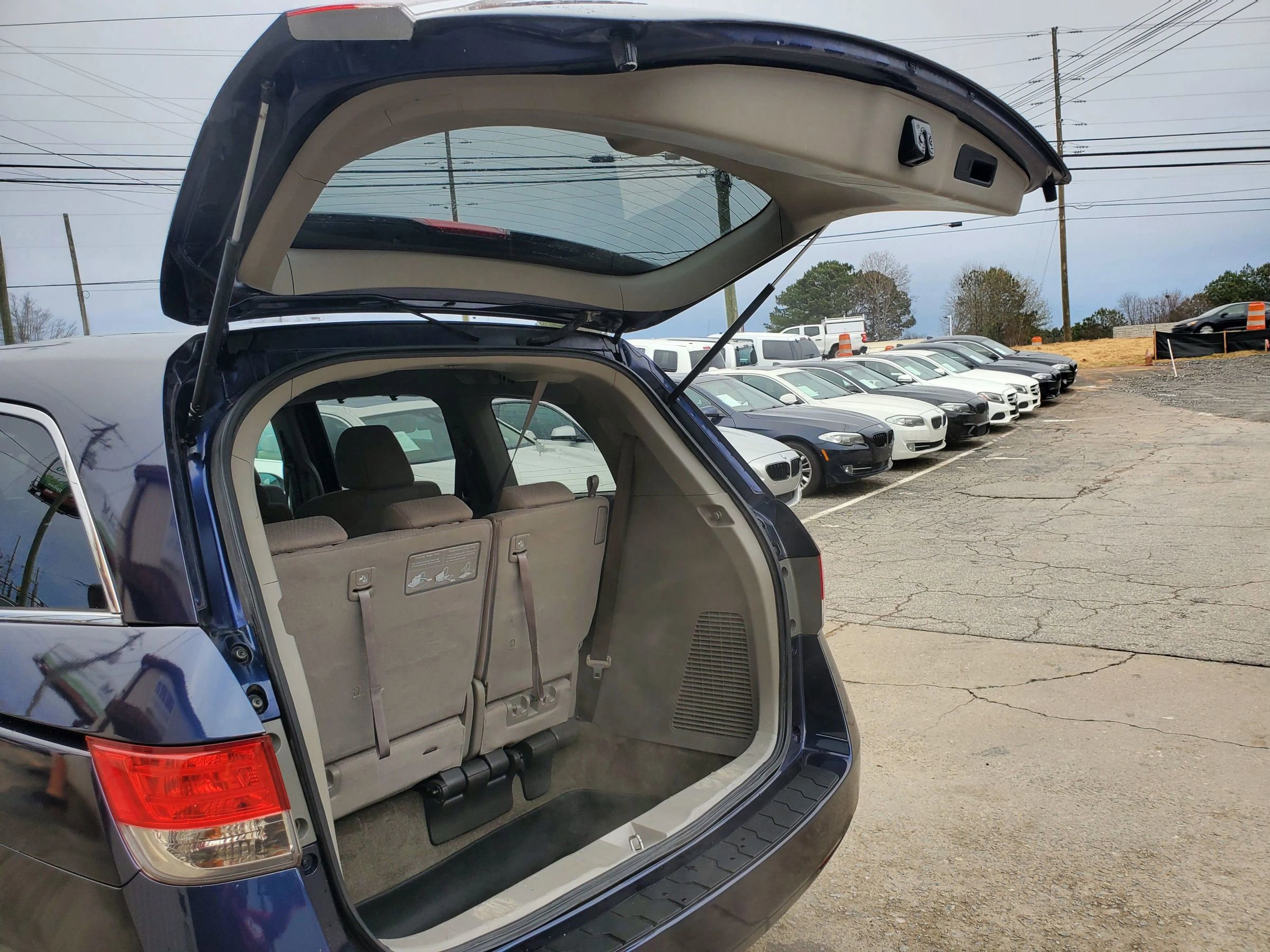 Used 2014 Honda Odyssey EX image 19