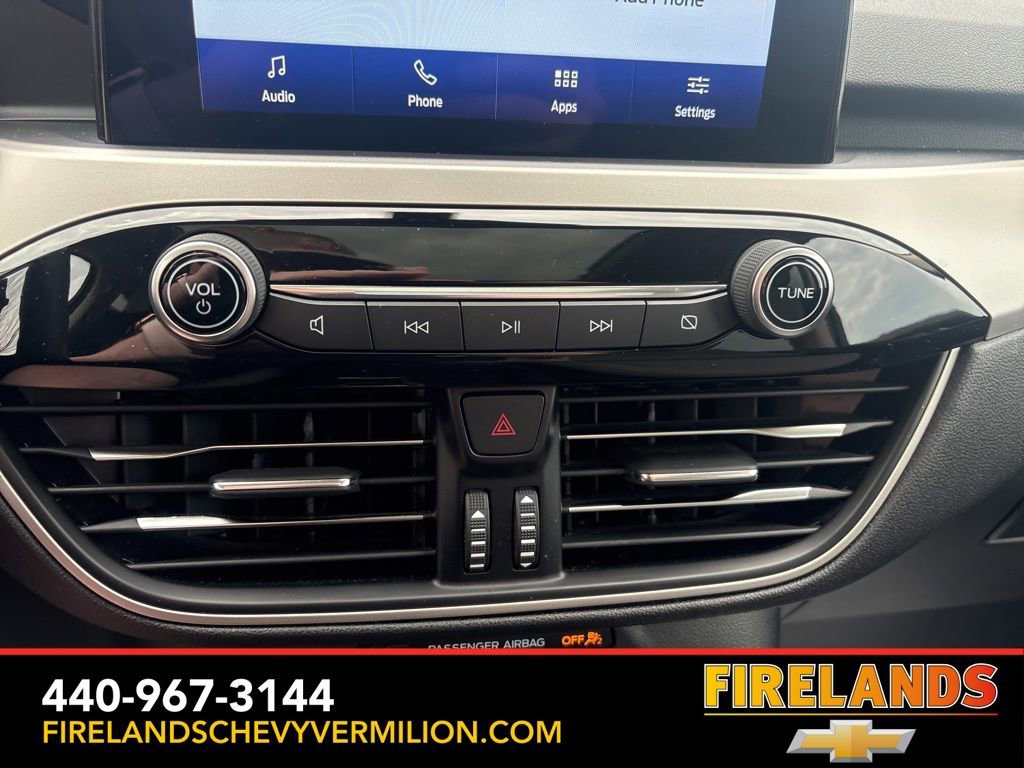 Used 2020 Ford Escape SE image 22