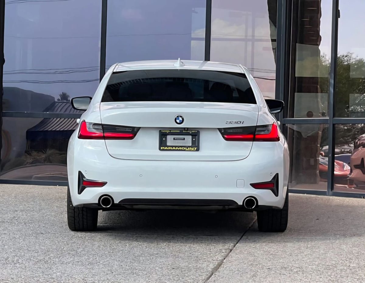 Used 2019 BMW 330i Sedan RWD image 11